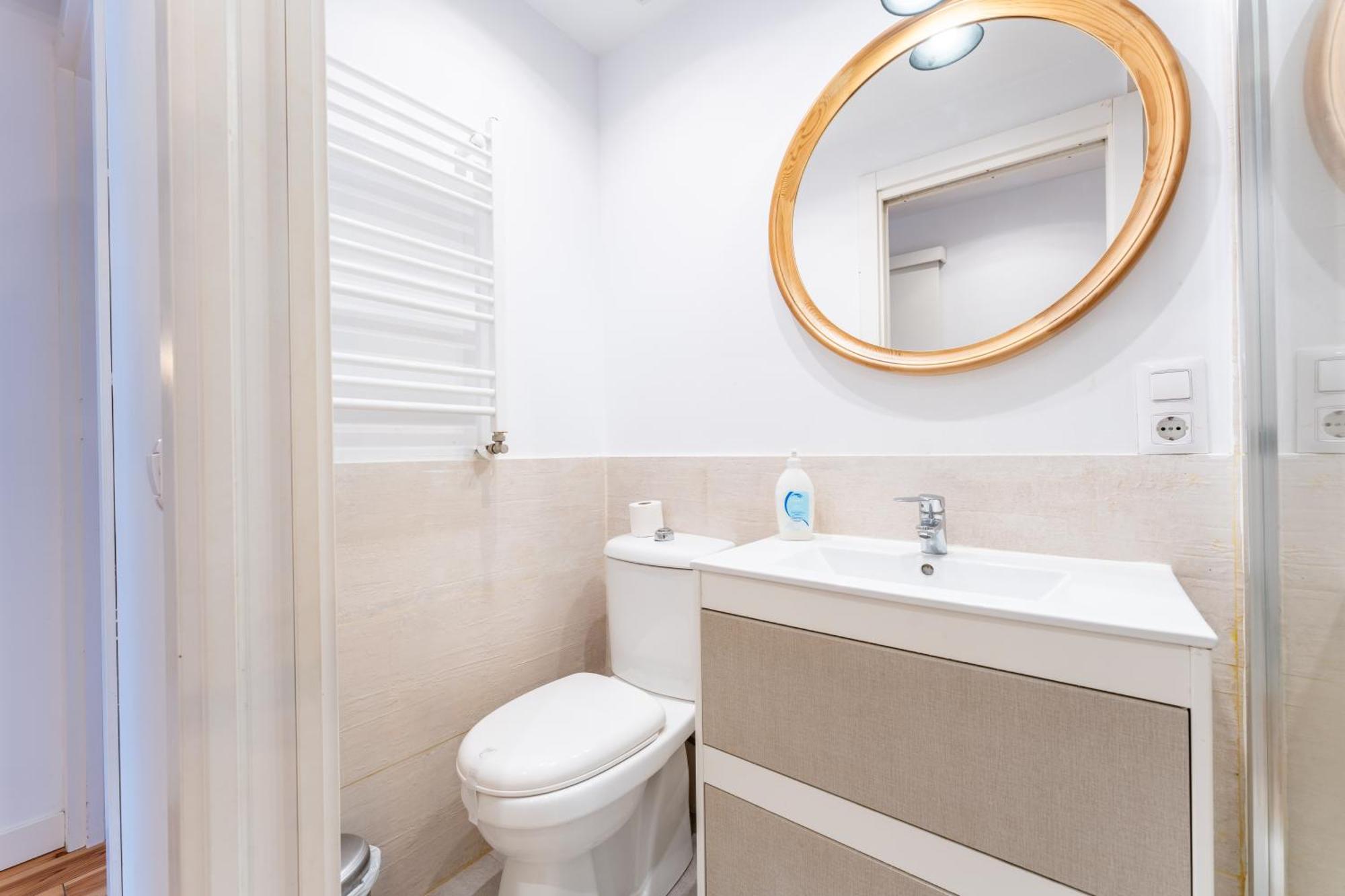 Warm And Inviting, Central Location By Urbanhosting Santander Exterior foto